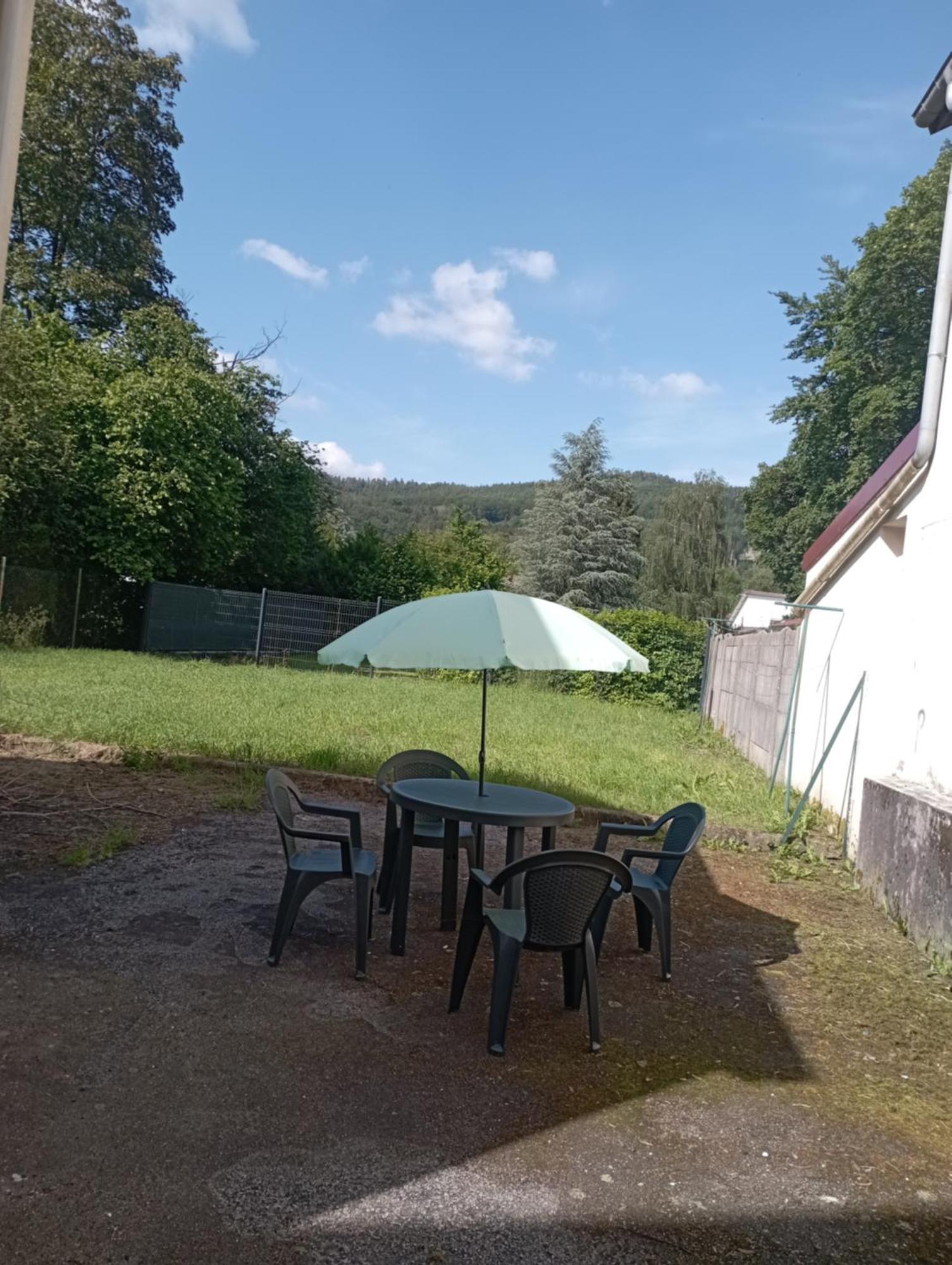 Le Petit Yves Villa Granges-sur-Vologne Exterior foto
